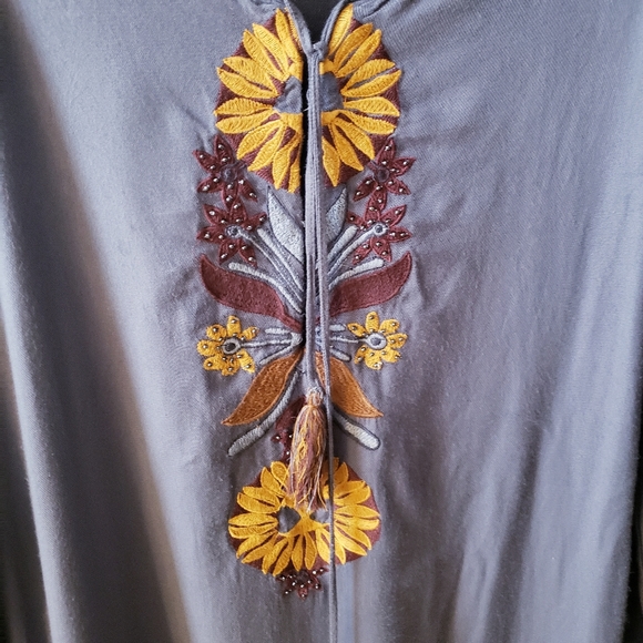 Antik Batik Embroidered Beaded Midi Dress - Picture 4 of 8